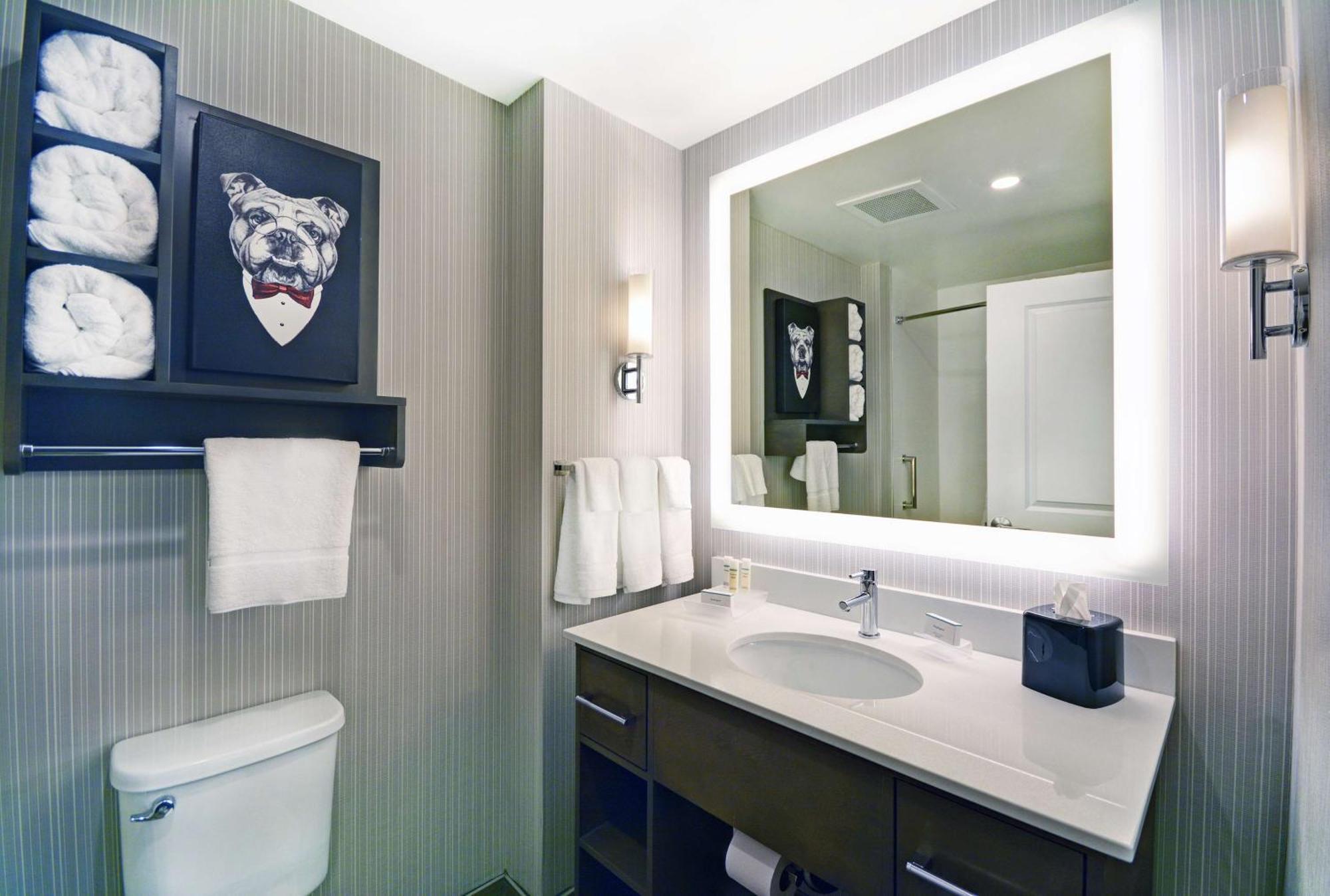 Homewood Suites By Hilton Athens Downtown University Area Bagian luar foto