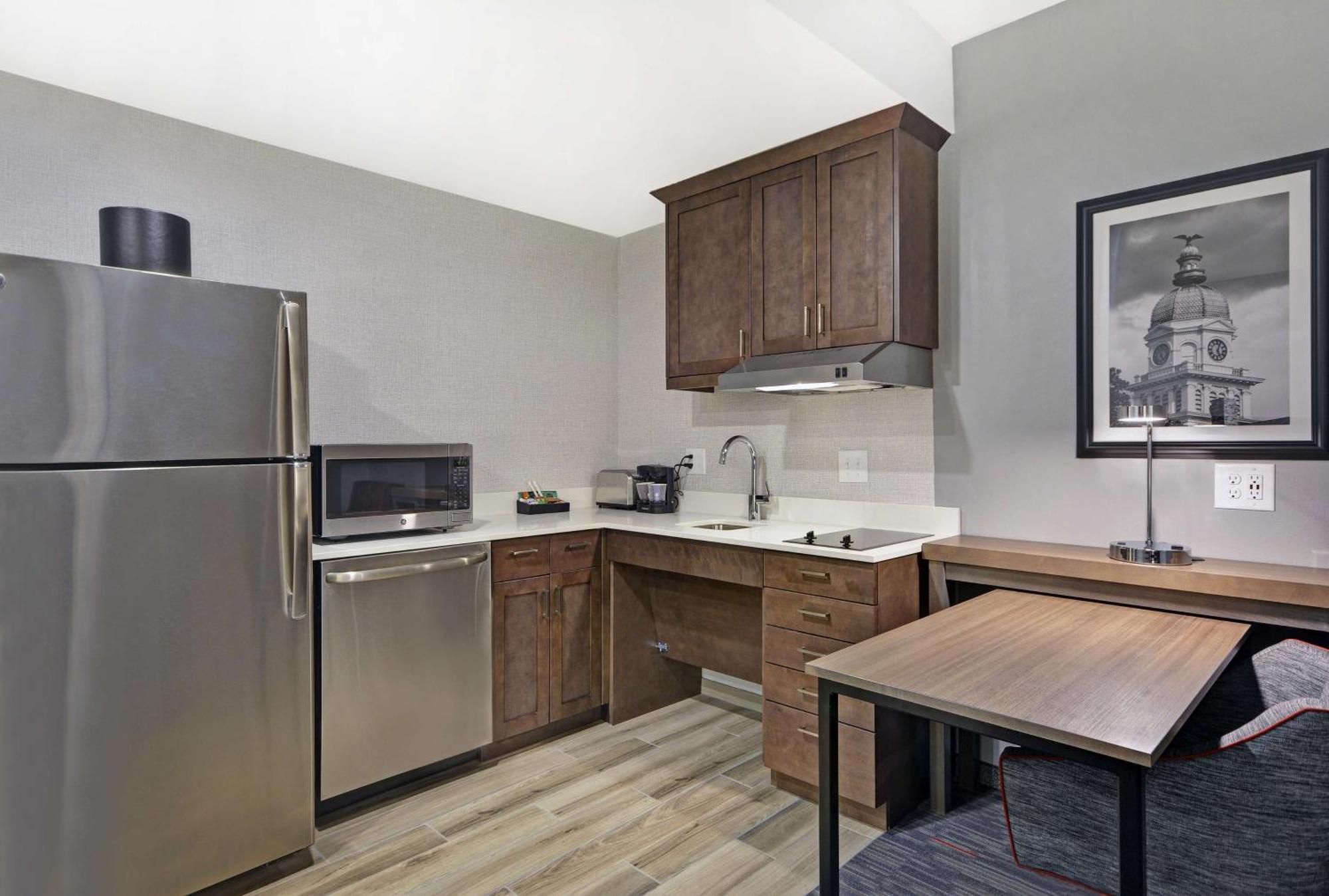 Homewood Suites By Hilton Athens Downtown University Area Bagian luar foto