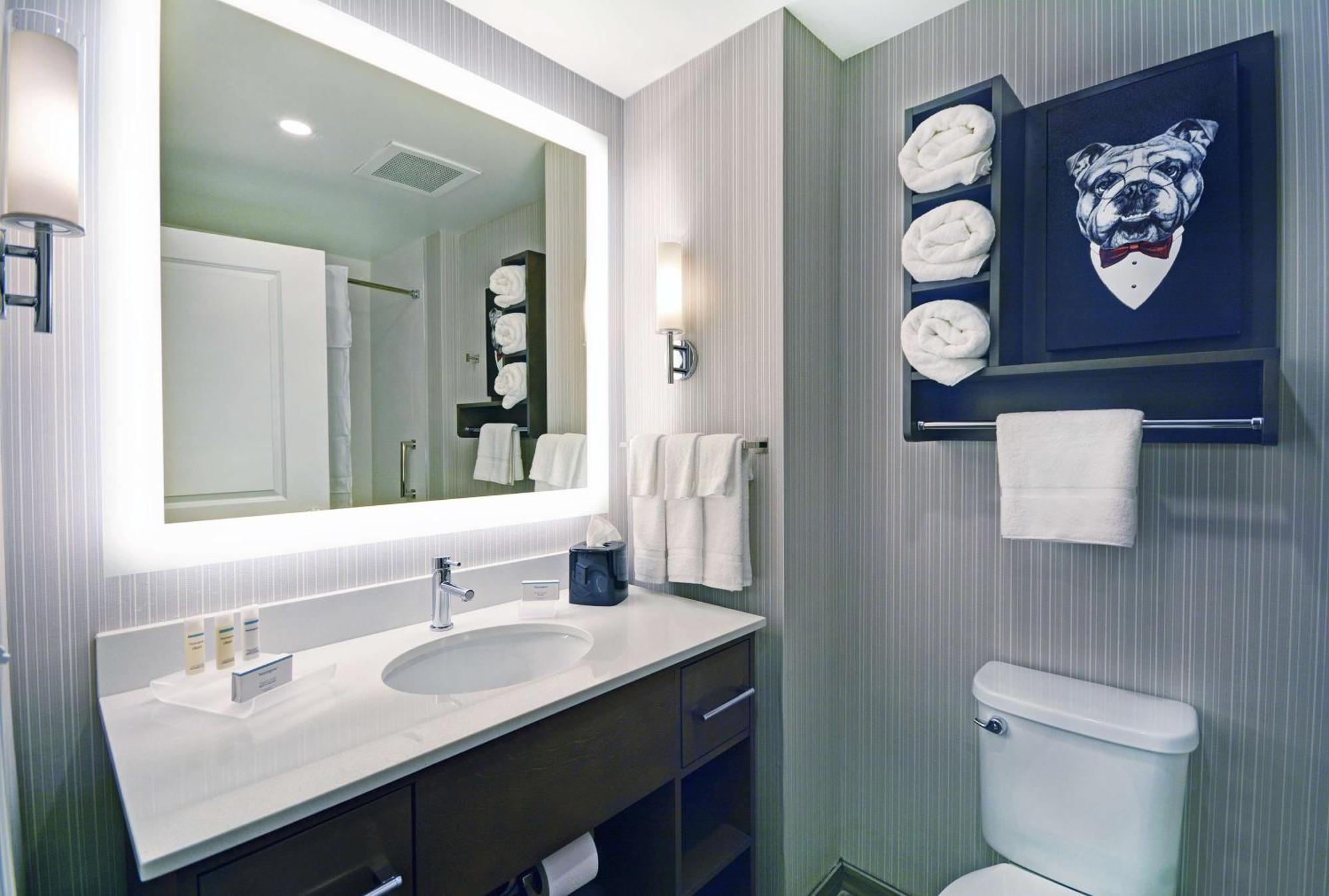 Homewood Suites By Hilton Athens Downtown University Area Bagian luar foto