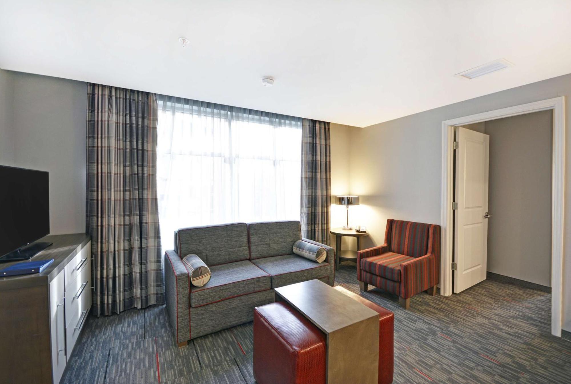 Homewood Suites By Hilton Athens Downtown University Area Bagian luar foto