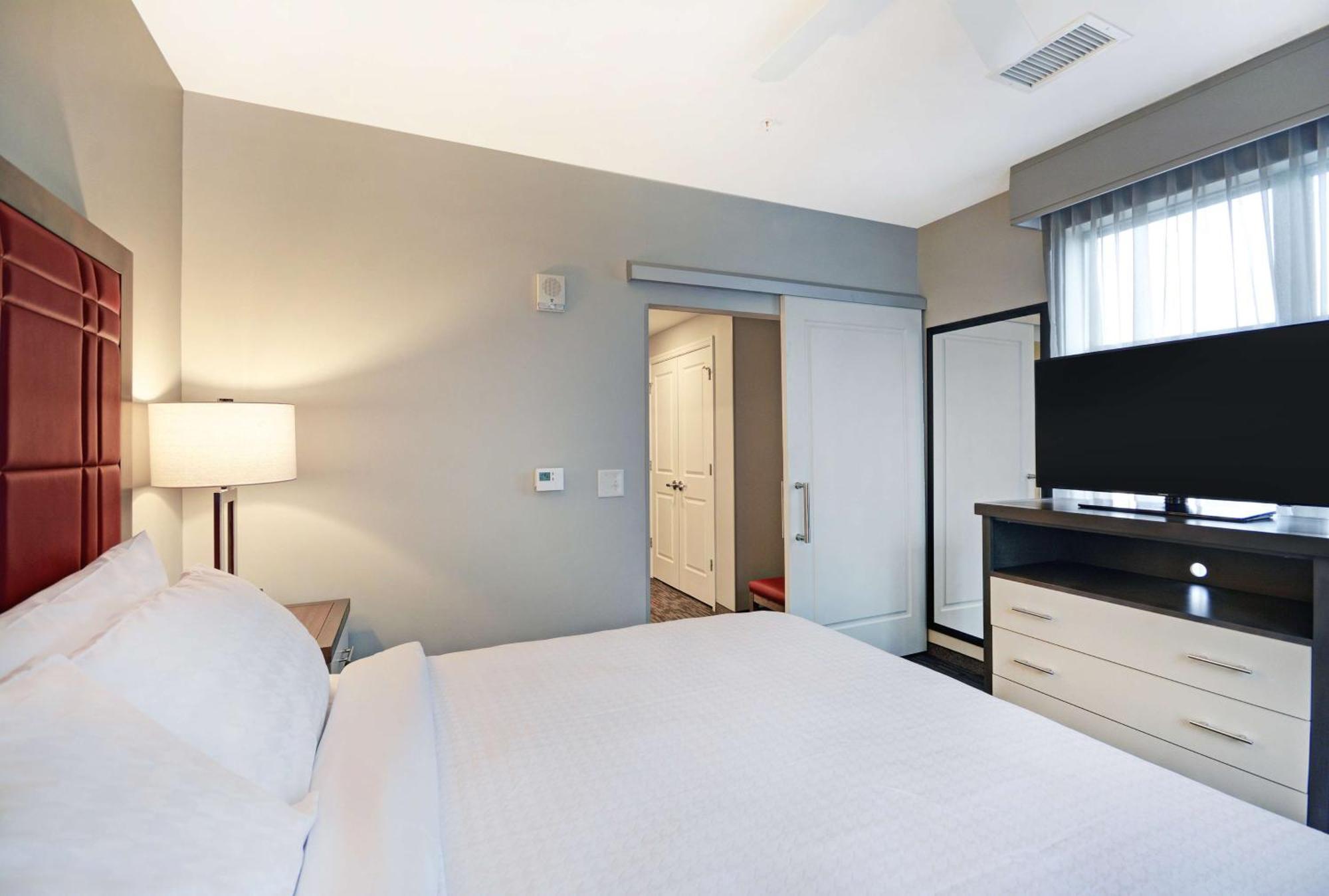 Homewood Suites By Hilton Athens Downtown University Area Bagian luar foto